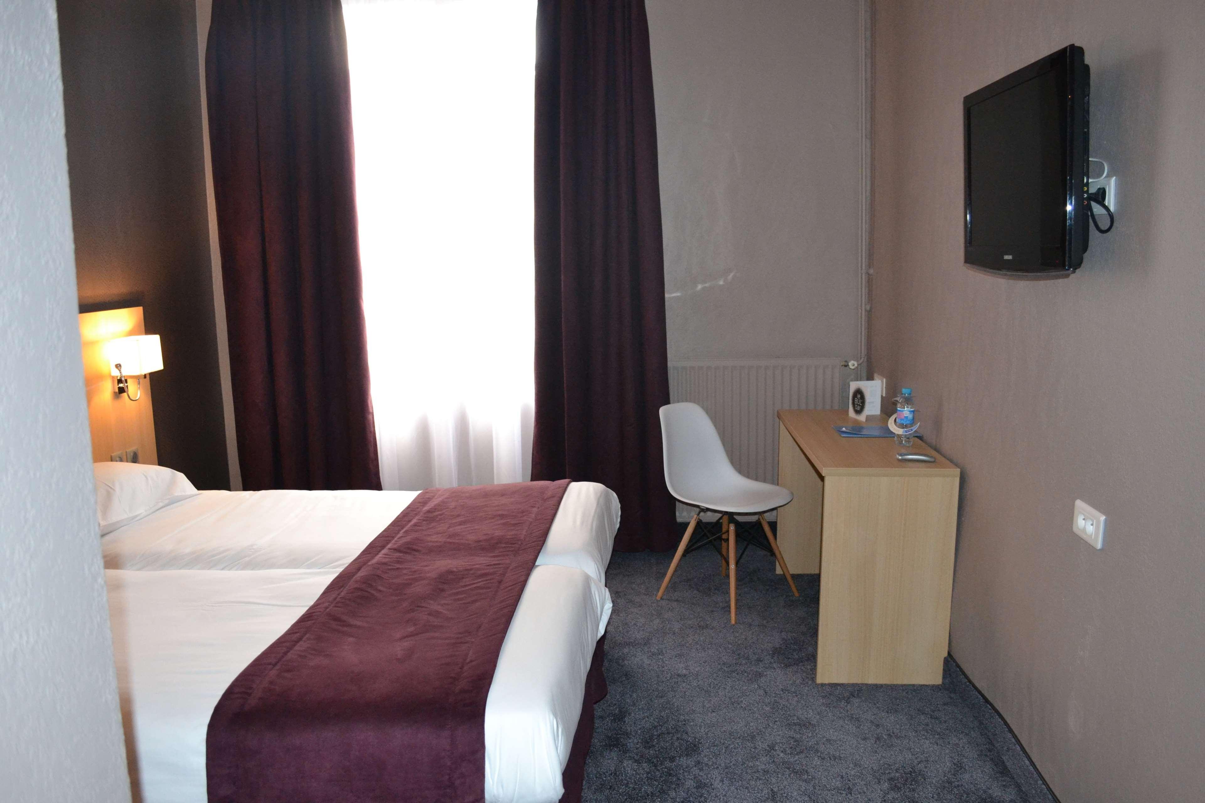 Hotel Europe And Spa Reims Exterior photo