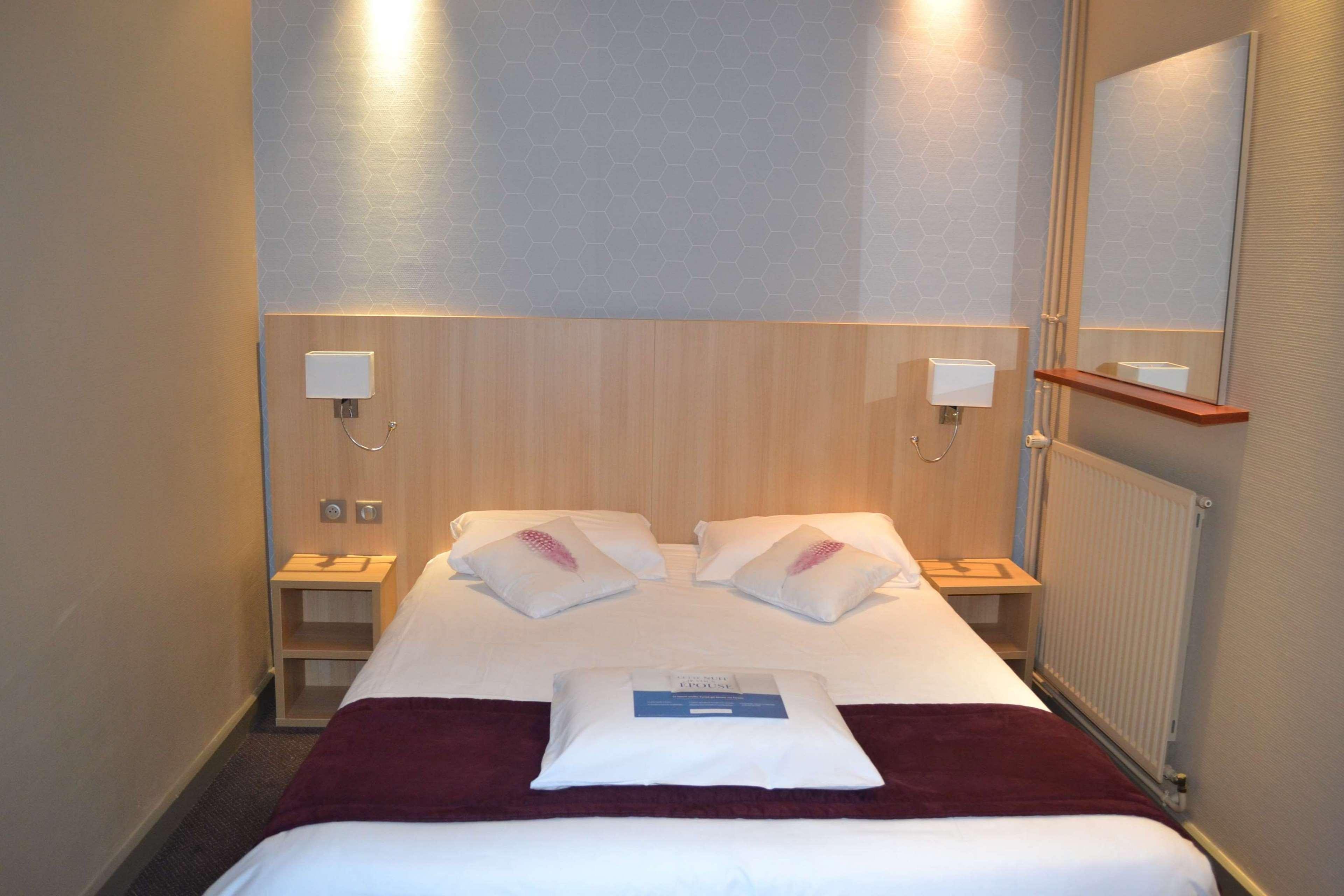 Hotel Europe And Spa Reims Exterior photo
